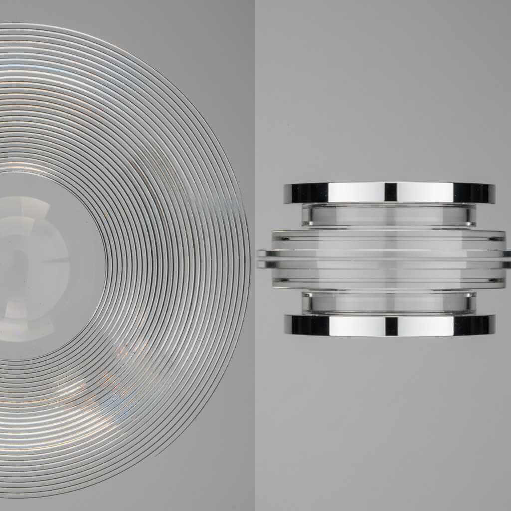 Close-up comparison of Fresnel lens rings versus smoother pancake-style VR optics.