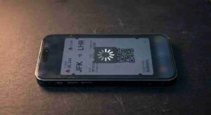 Frozen smartphone screen with spinning loading wheel — classic sign of failed smartphone testing